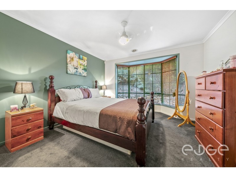 11 Newark Court, Greenwith SA 5125