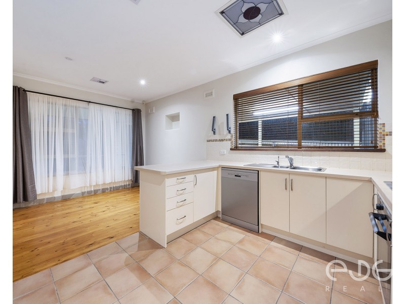 19 Lynore Avenue, Para Hills SA 5096