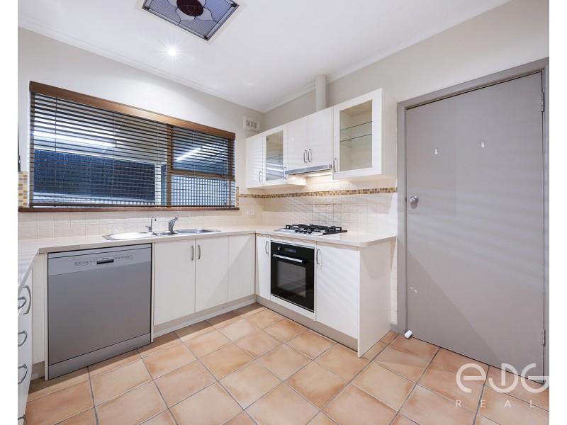 19 Lynore Avenue, Para Hills SA 5096