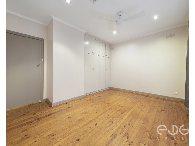 19 Lynore Avenue, Para Hills SA 5096