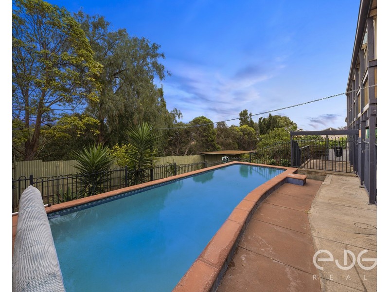 19 Lynore Avenue, Para Hills SA 5096