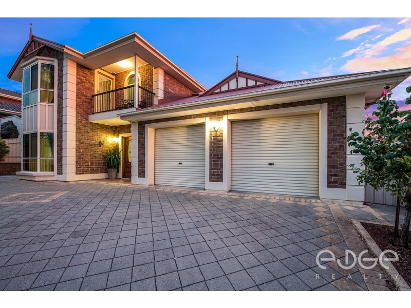 8 Coach House Mews, Hillbank SA 5112