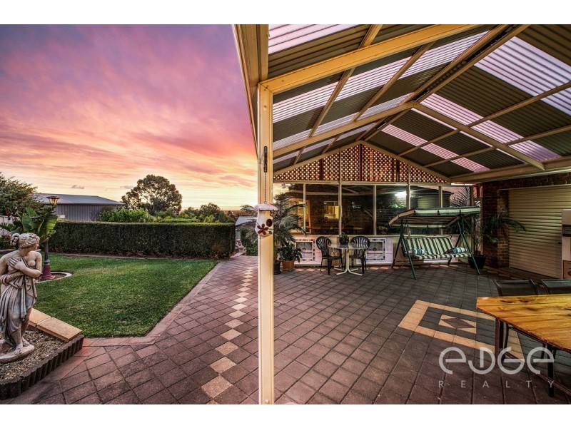 8 Coach House Mews, Hillbank SA 5112