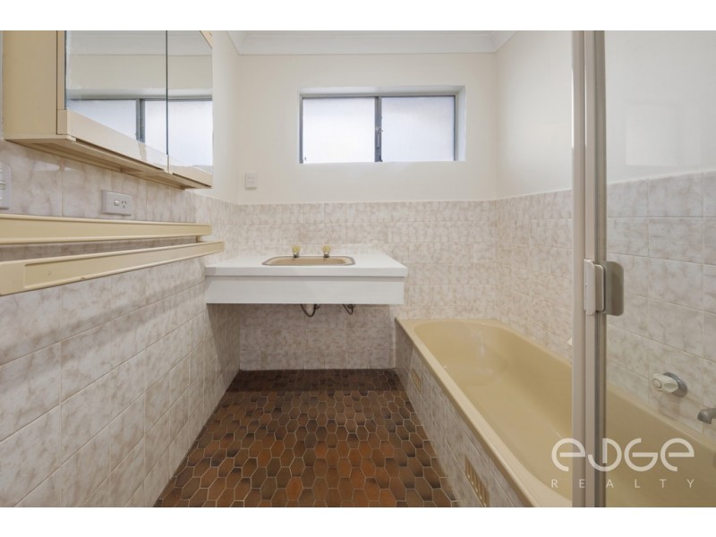 12 Leopold Street, Vista SA 5091