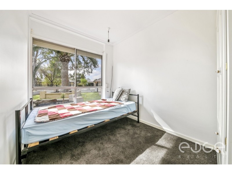 6 Jennier Crescent, Brahma Lodge SA 5109