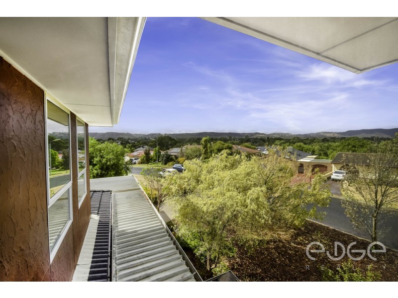 24 Robertson Crescent, Redwood Park SA 5097