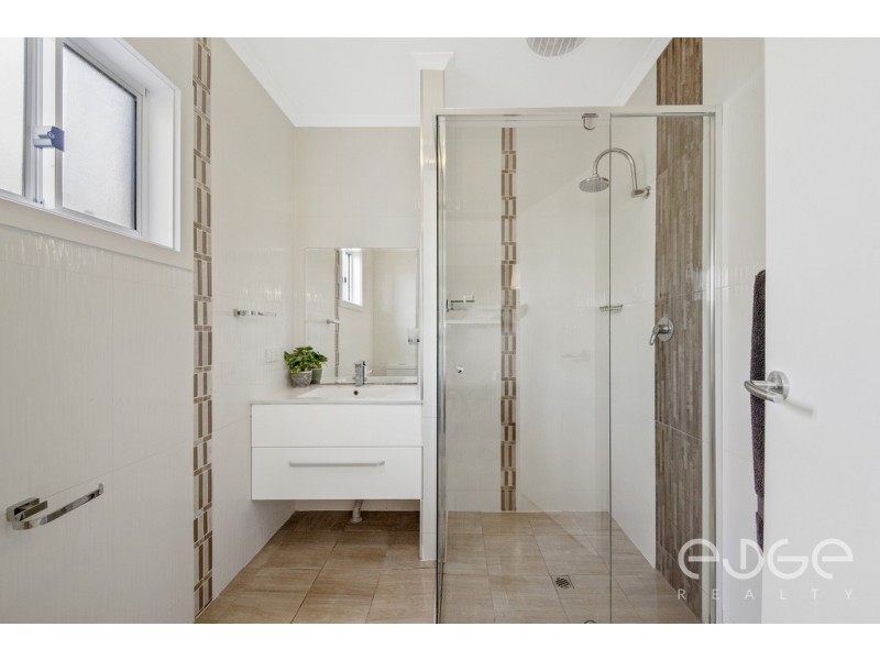 30 Stanford Road, Salisbury Heights SA 5109