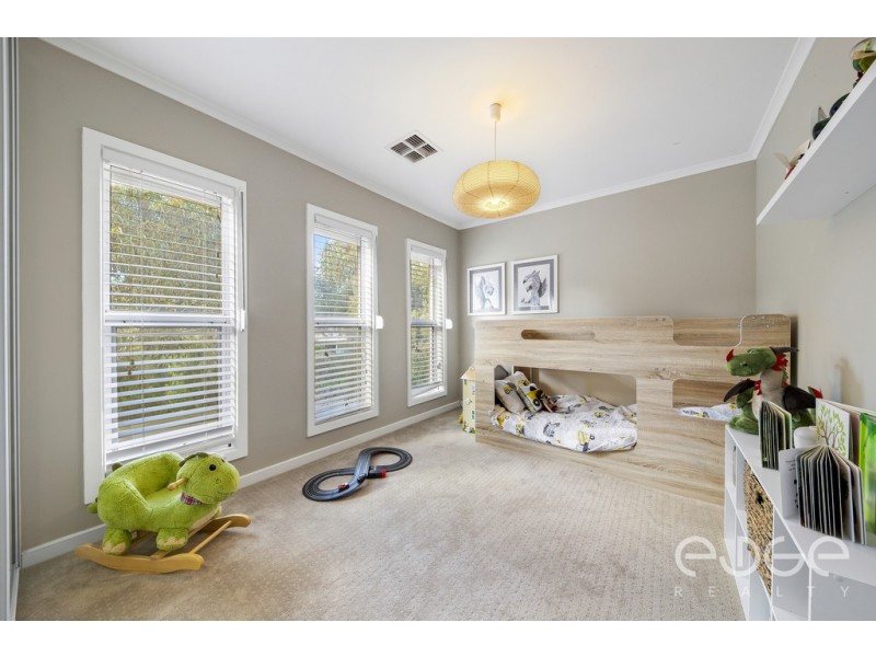 30 Stanford Road, Salisbury Heights SA 5109