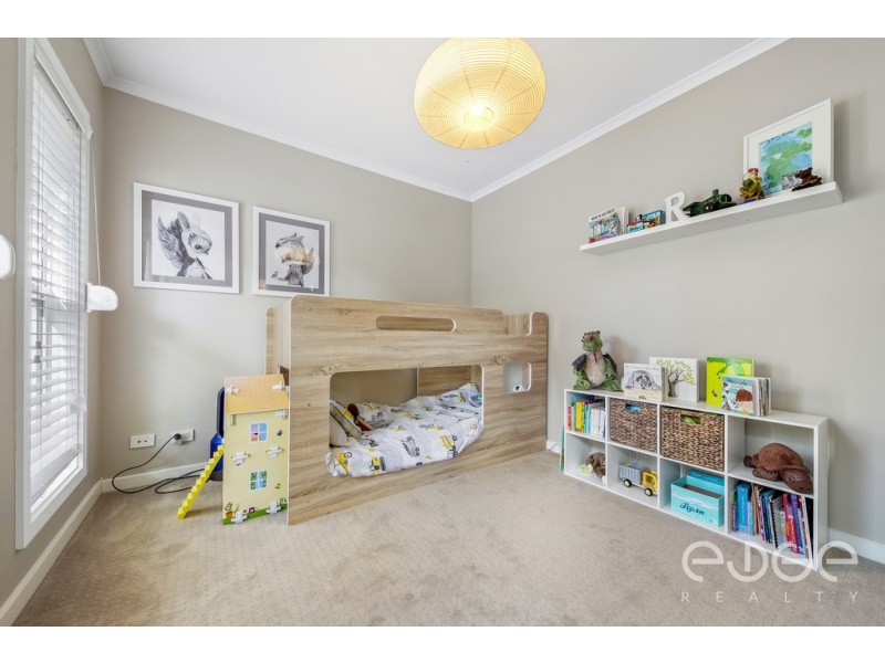 30 Stanford Road, Salisbury Heights SA 5109