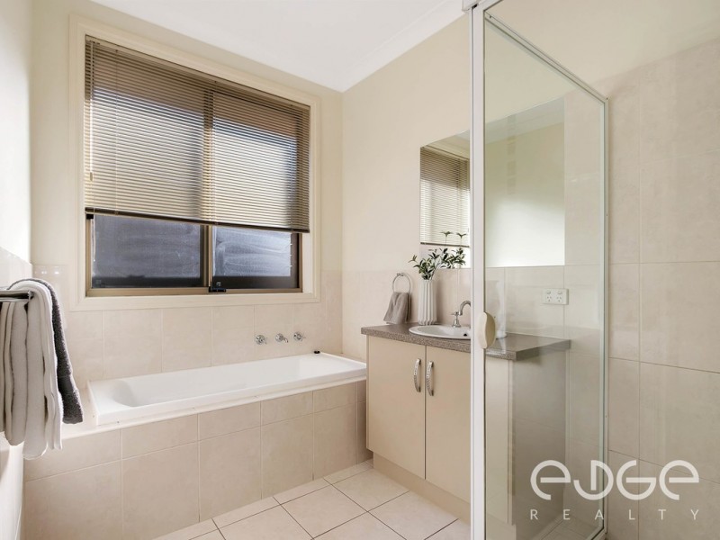 12 East Parkway, Andrews Farm SA 5114