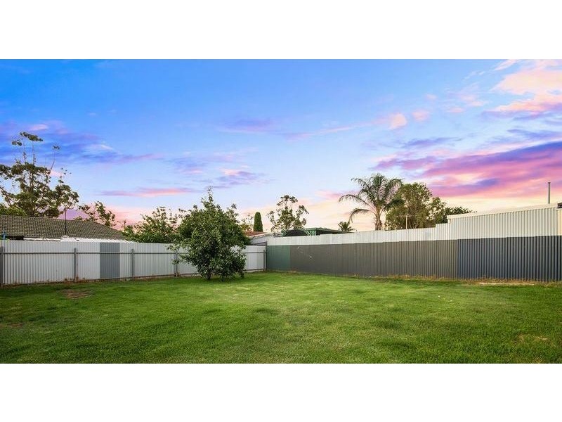 5 Bell Street, Smithfield Plains SA 5114