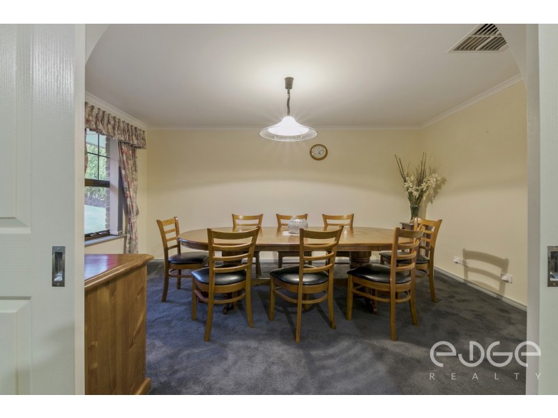 61 Thornton Drive, Greenwith SA 5125