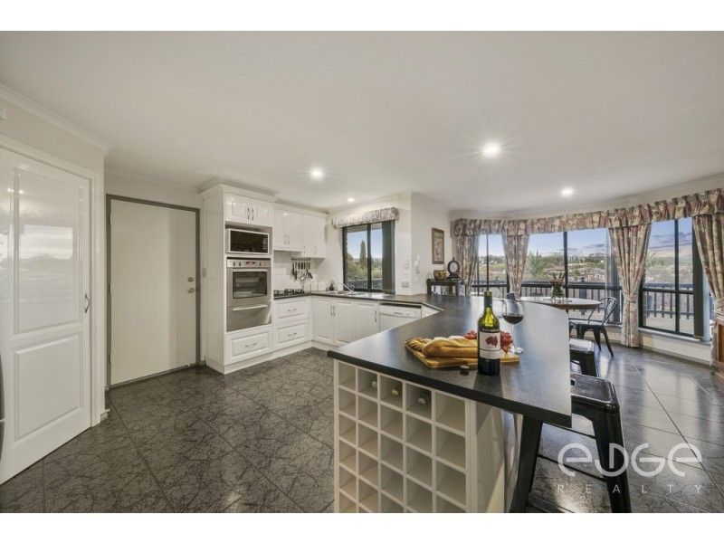 61 Thornton Drive, Greenwith SA 5125