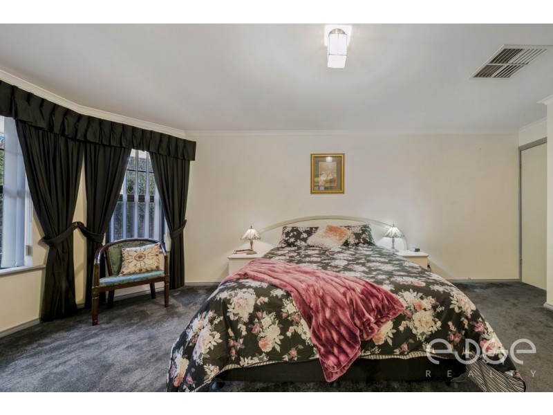 61 Thornton Drive, Greenwith SA 5125