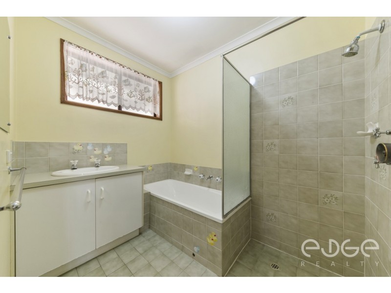 53 Camelot Drive, Paralowie SA 5108