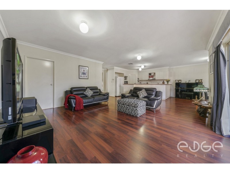 1 Chestnut Grove, Blakeview SA 5114