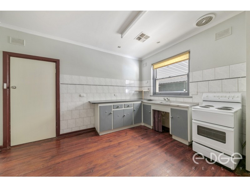 18 Enford Street, Elizabeth SA 5112