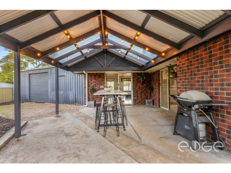 7 Sevres Court, Modbury Heights SA 5092