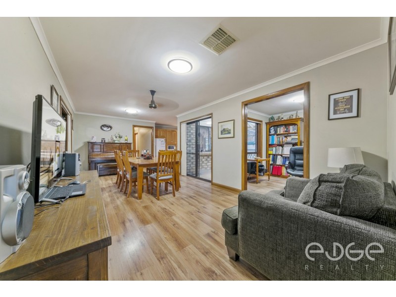 10 Manuella Court, Paralowie SA 5108