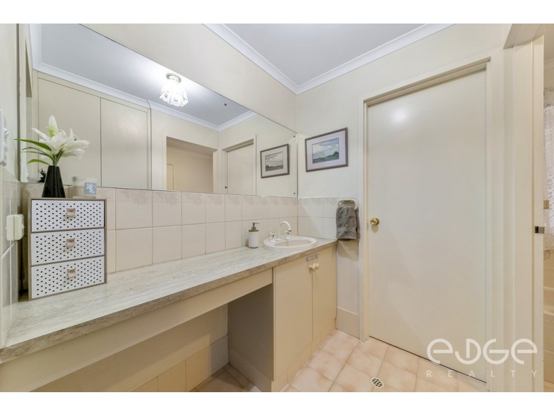 33 General Drive, Paralowie SA 5108