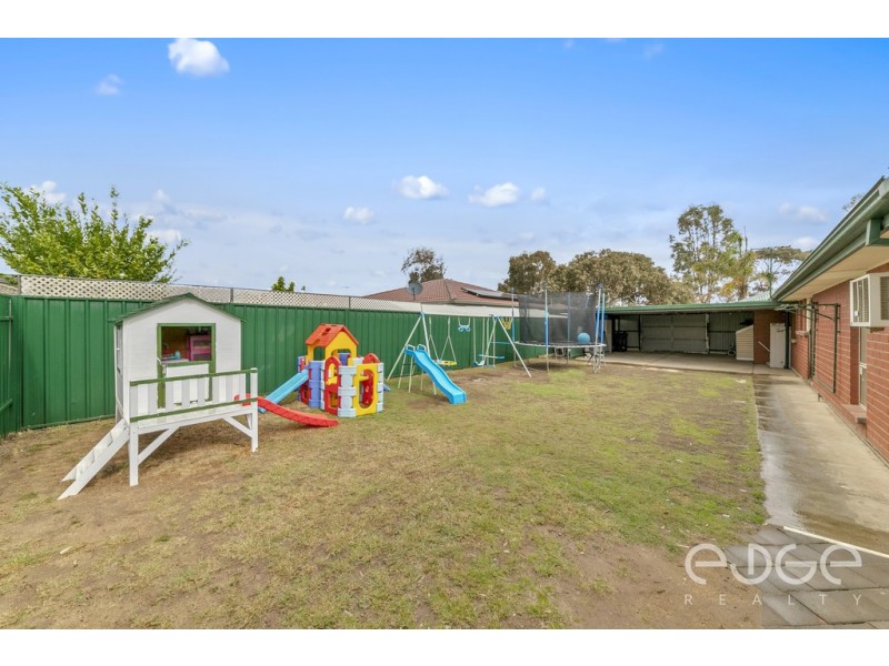 33 General Drive, Paralowie SA 5108