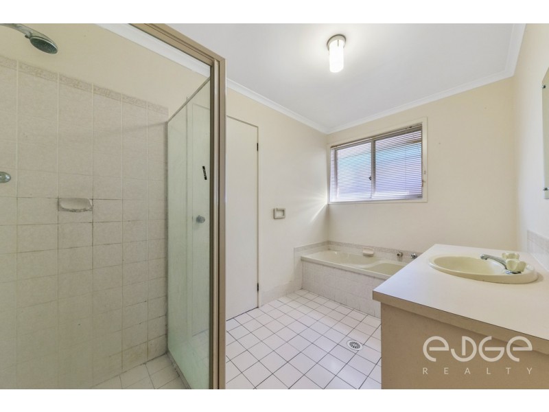 10 Liepin Close, Andrews Farm SA 5114