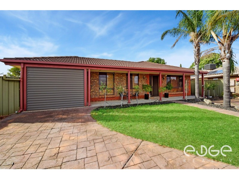 12 Laburnum Gardens, Blakeview SA 5114