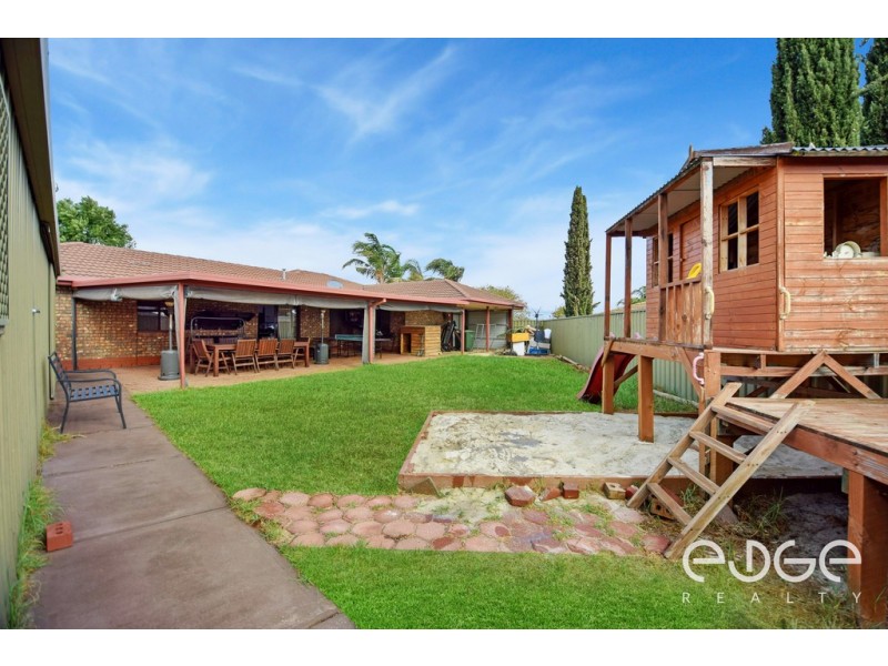 12 Laburnum Gardens, Blakeview SA 5114