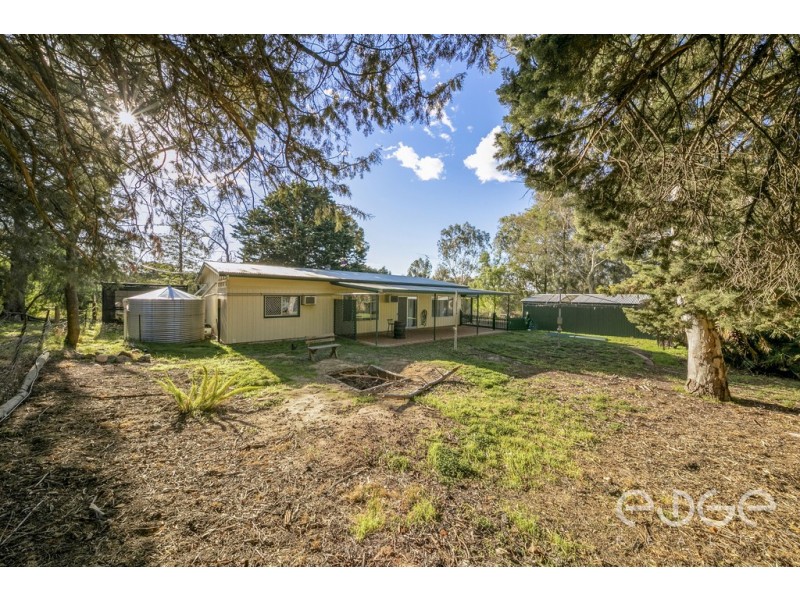 14 Creek Road, Cockatoo Valley SA 5351