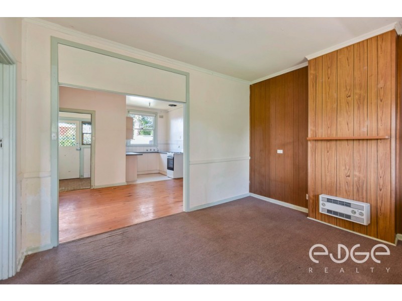 30 Loftis Road, Elizabeth Downs SA 5113