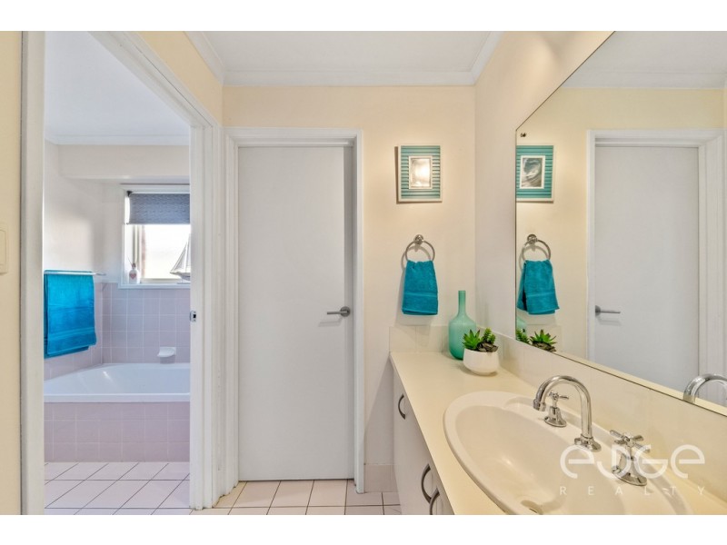 22 Brisbane Drive, Salisbury Heights SA 5109