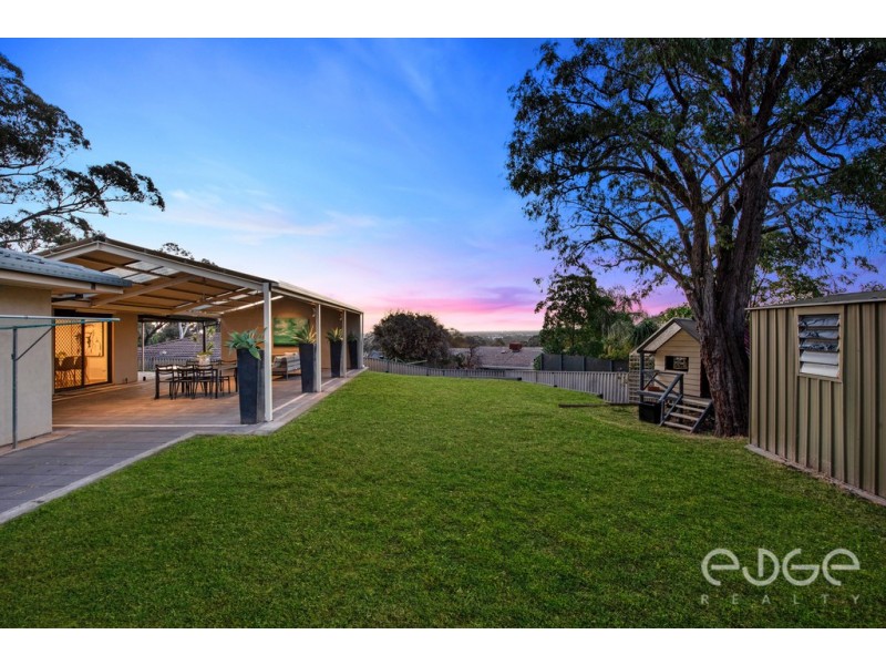 8 Mckenzie Crescent, Gulfview Heights SA 5096