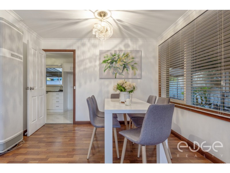 32 Francis Crescent, Salisbury Heights SA 5109