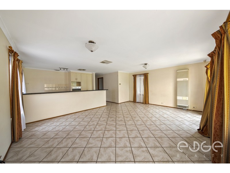 7 Insignia Avenue, Andrews Farm SA 5114