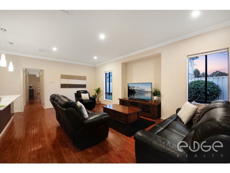 28 Oakridge Circuit, Golden Grove SA 5125