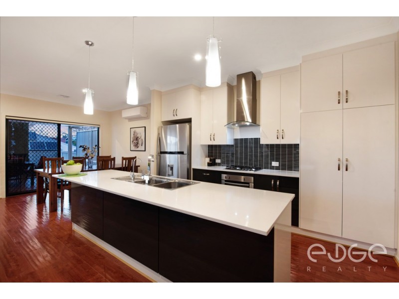 28 Oakridge Circuit, Golden Grove SA 5125