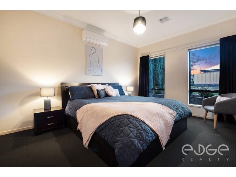 28 Oakridge Circuit, Golden Grove SA 5125