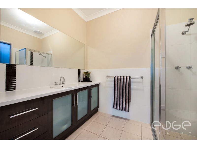 28 Oakridge Circuit, Golden Grove SA 5125