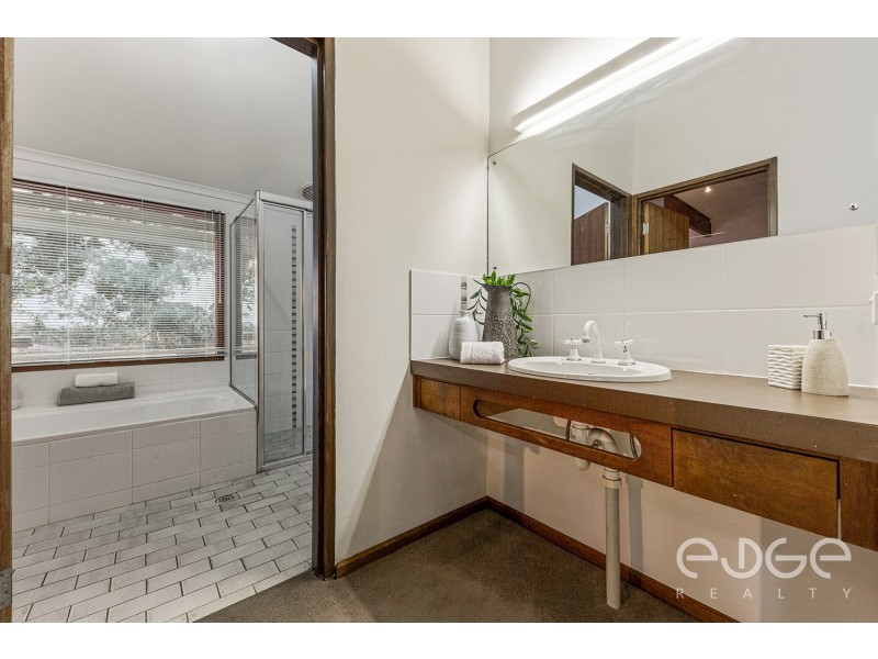 15 Catterall Avenue, Salisbury Heights SA 5109