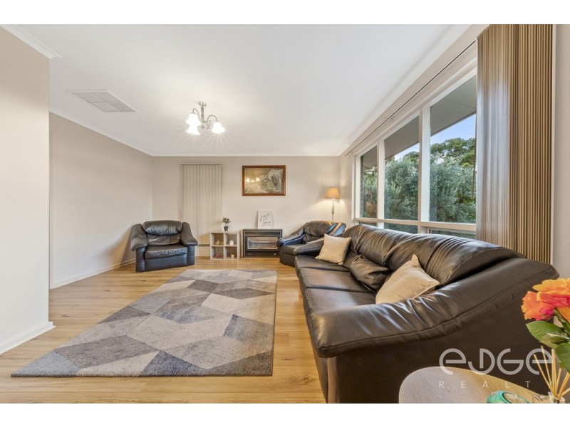 19 Maughan Avenue, Redwood Park SA 5097