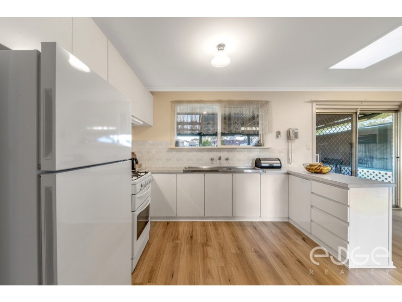 19 Maughan Avenue, Redwood Park SA 5097