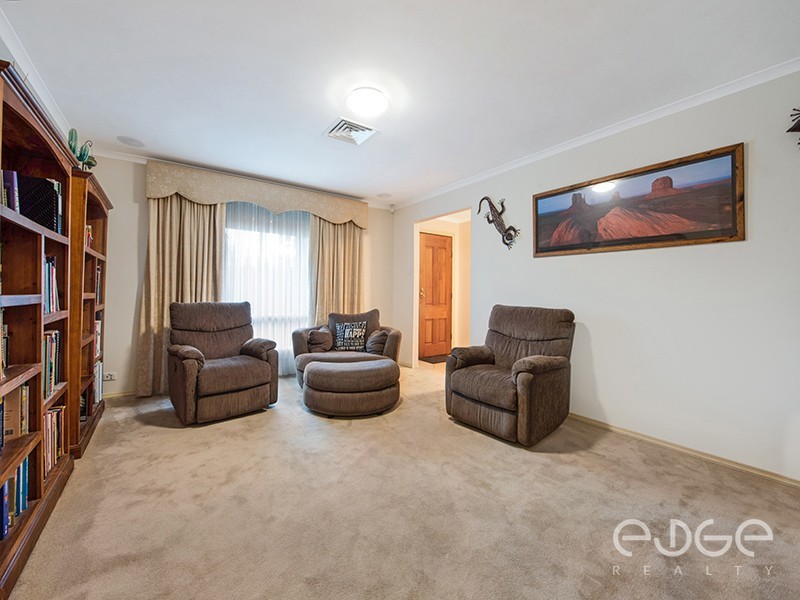 16 Witt Way, Evanston Park SA 5116