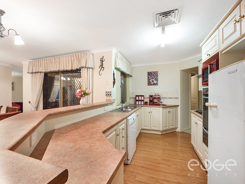 16 Witt Way, Evanston Park SA 5116