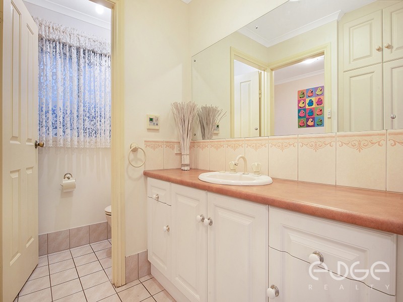 16 Witt Way, Evanston Park SA 5116