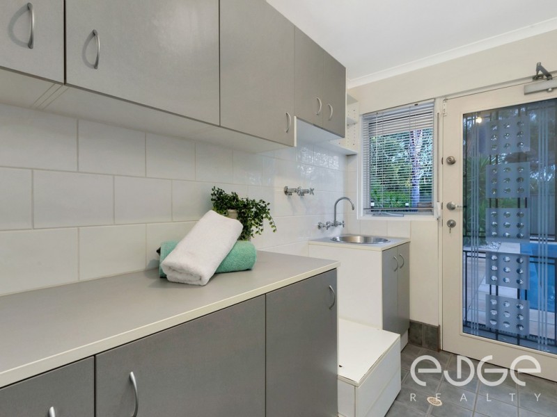 10 Ingham Way, Salisbury Heights SA 5109