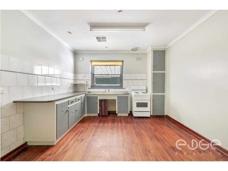 18 Enford Street, Elizabeth SA 5112