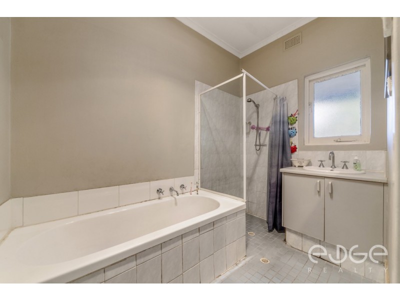 28 Gould Road, Elizabeth Park SA 5113