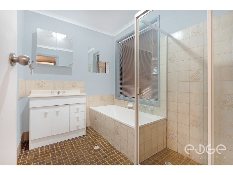 31 Niven Drive, Paralowie SA 5108