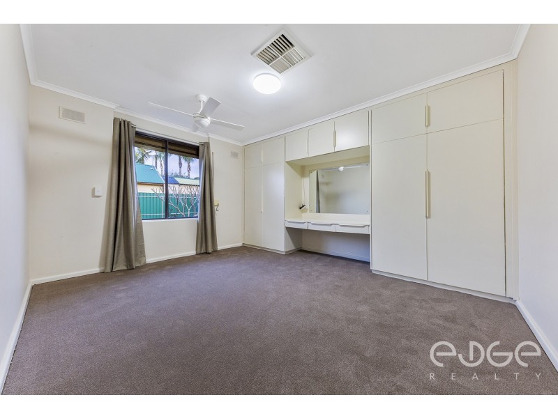 2 Granada Avenue, Gulfview Heights SA 5096