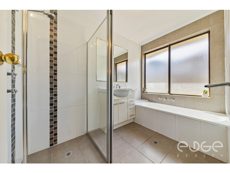 5 Tarqui Drive, Paralowie SA 5108